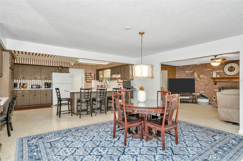 808 Coulter Place Brandon, FL 33511 - Photo 16 of 41