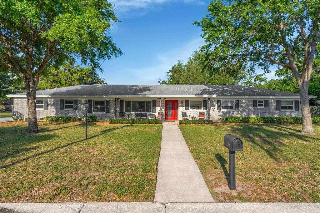 808 Coulter Place Brandon, FL 33511 - Photo 2 of 41