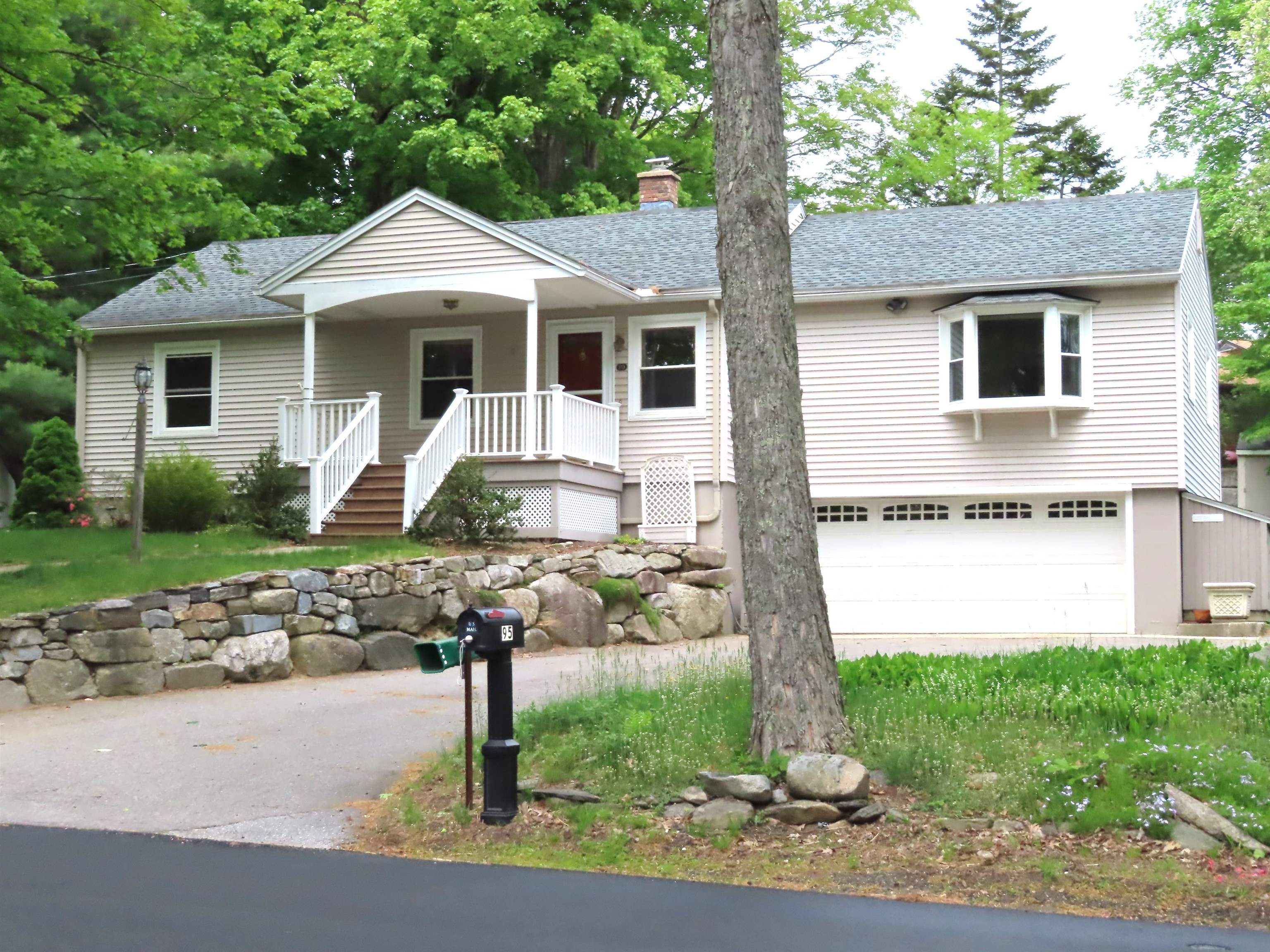 95 Old Walpole Road Keene, NH 03431 - Photo 2 of 39
