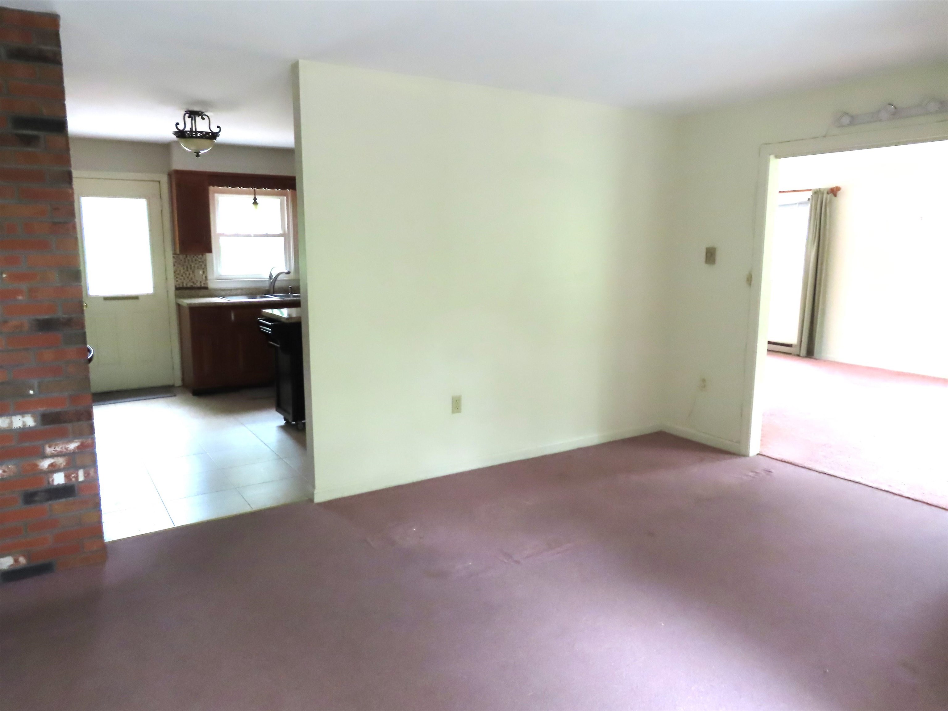 95 Old Walpole Road Keene, NH 03431 - Photo 7 of 39