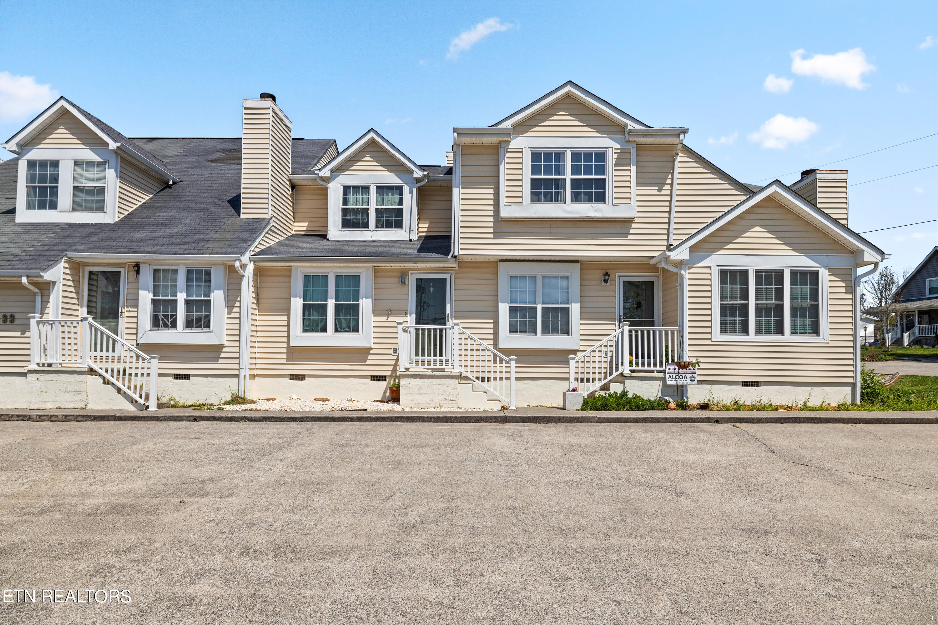633 Vose Road, Unit F Alcoa, TN 37701 - Photo 1 of 14 Positive Perceptions-1