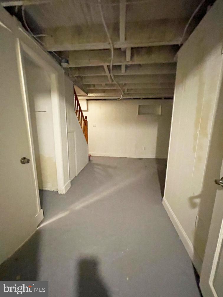 3609 Brooklyn Avenue Baltimore, MD 21225 - Photo 22 of 41 a view of small space