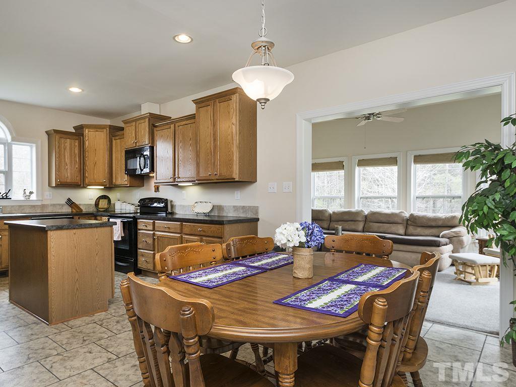 2857 Union Ridge Road Burlington, NC 27217 - Photo 9 of 25 Gallery Image 9