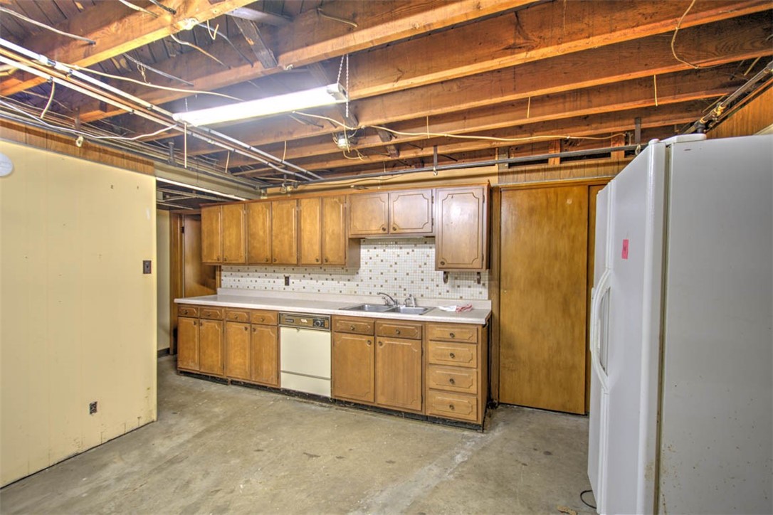 1042 North 33rd Street Decatur, IL 62521 - Photo 21 of 31