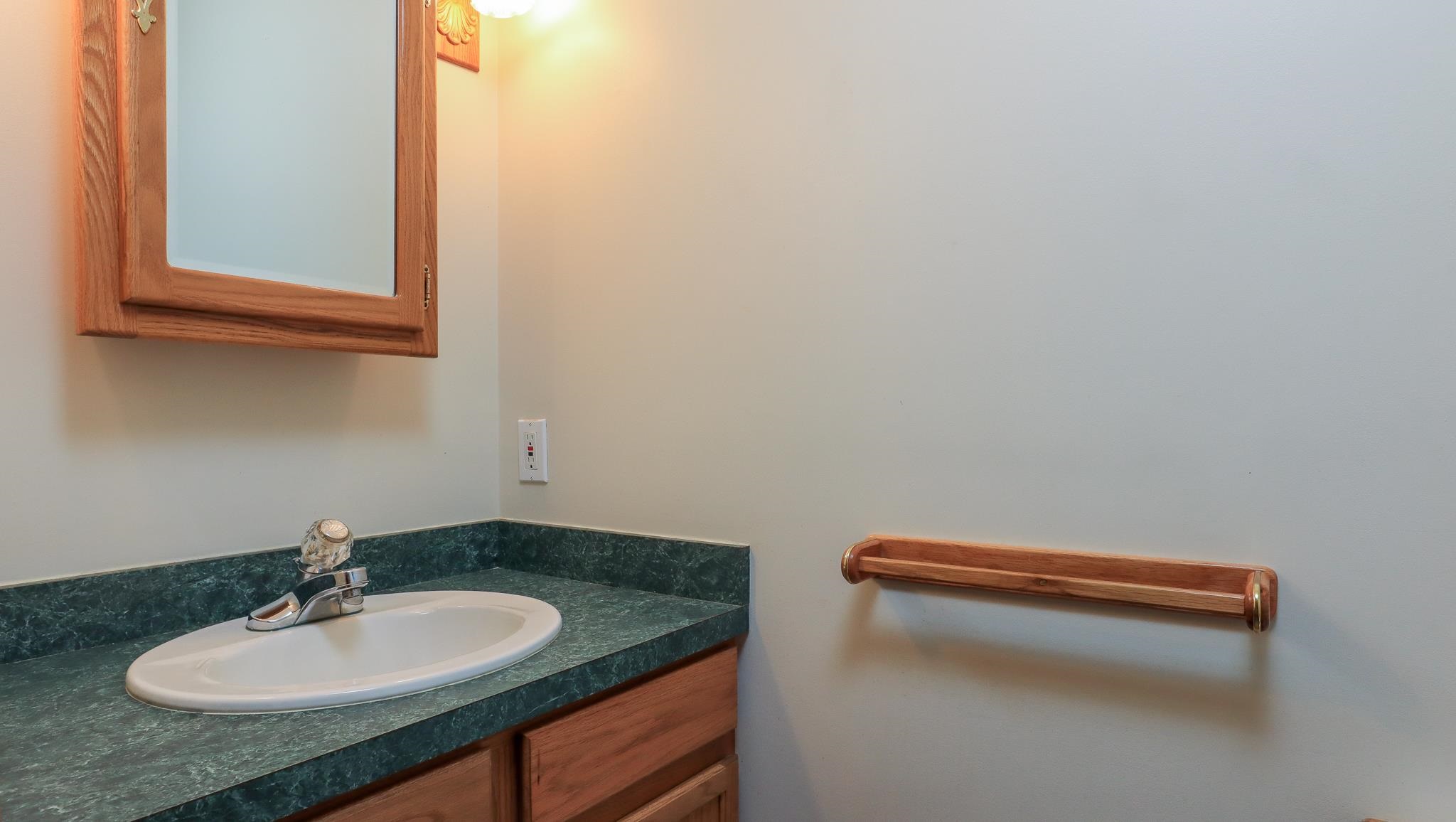 25 Stevens Road Pelham, NH 03076 - Photo 30 of 40
