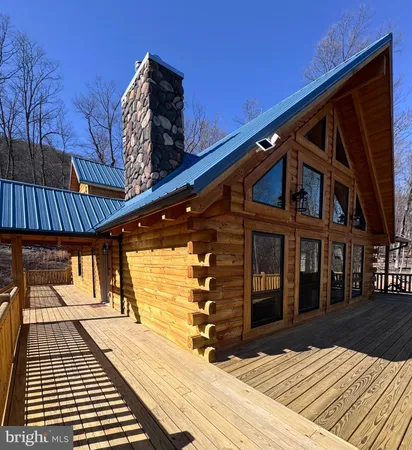 $725,000 | 1422 Cave Mountain Road, Upper Tract, WV 26866