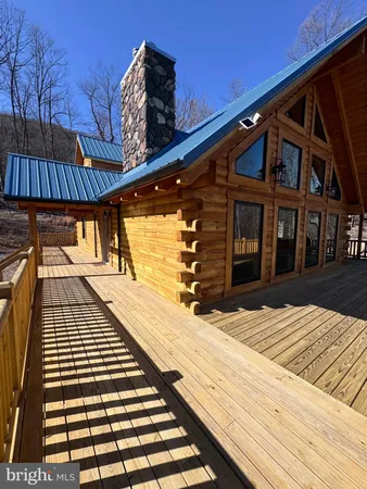 $725,000 | 1422 Cave Mountain Road, Upper Tract, WV 26866