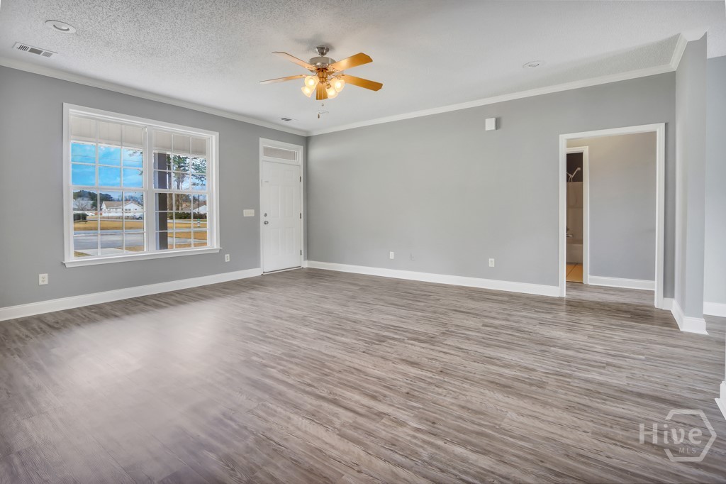 139 Ivey Street Richmond Hill, GA 31324 - Photo 4 of 30