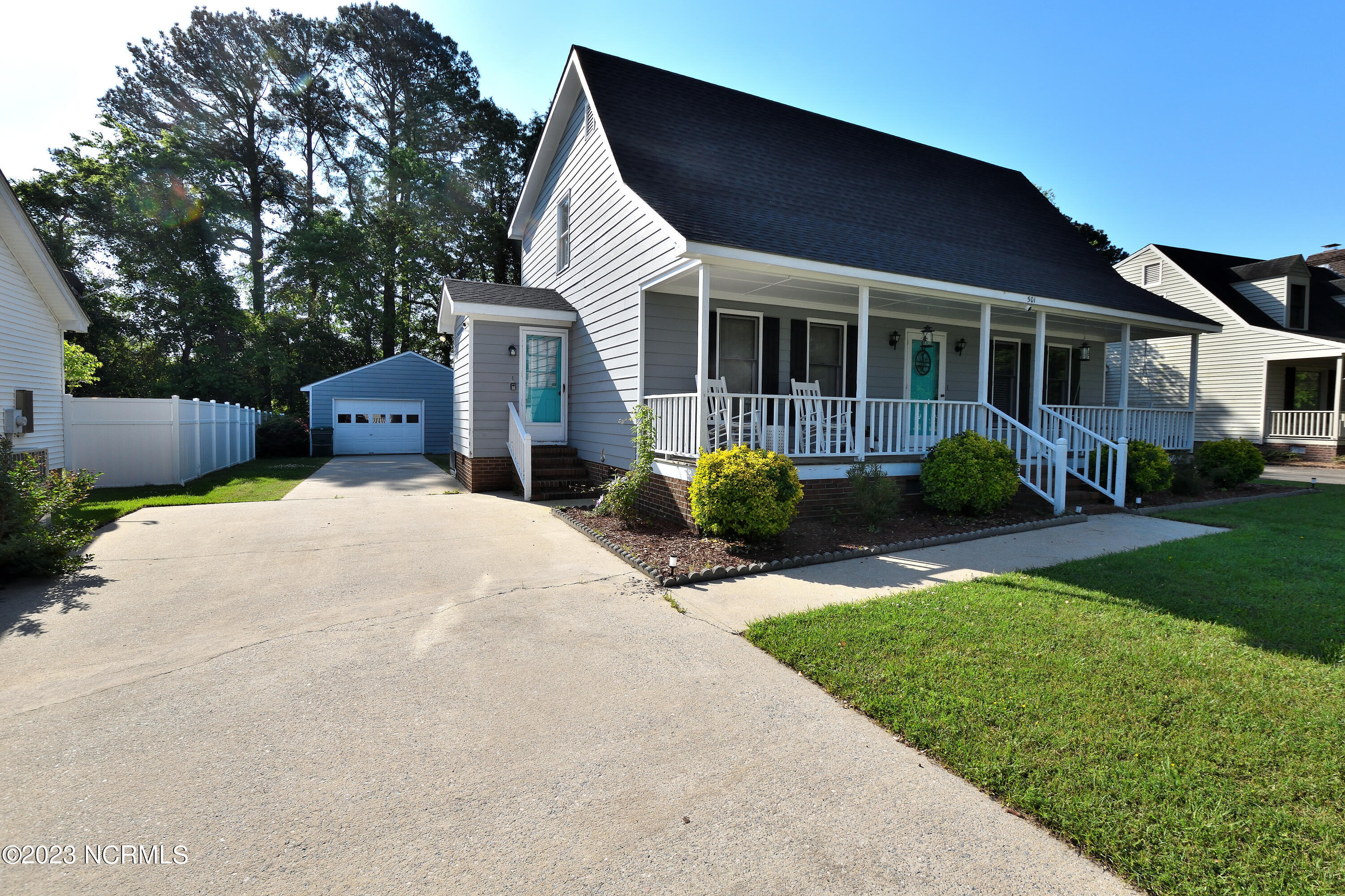 501 Shiloh Road Tarboro, NC 27886 - Photo 4 of 32 Paved Driveway