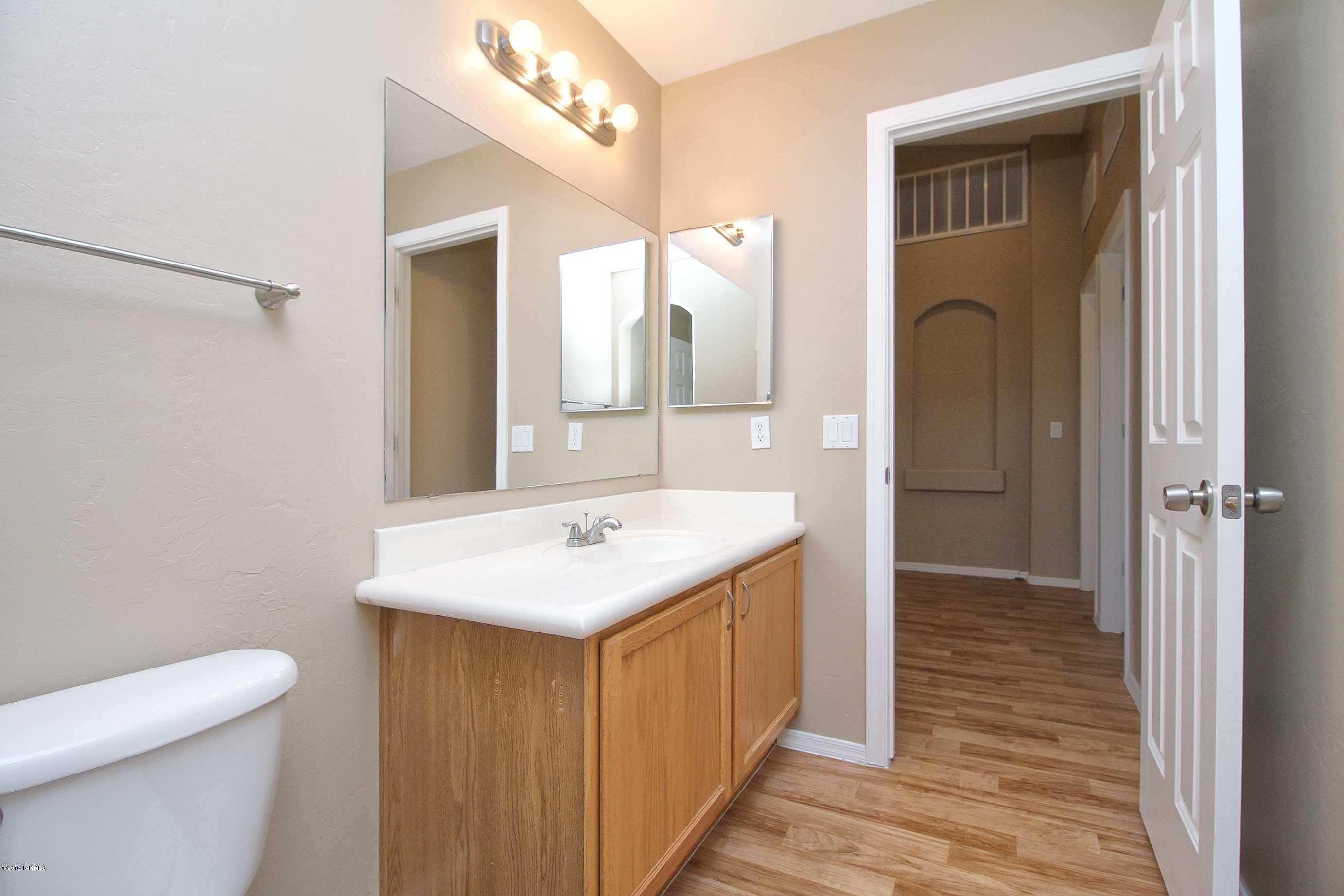 8445 Red Rock Ridge Court Tucson, AZ 85742 - Photo 19 of 31