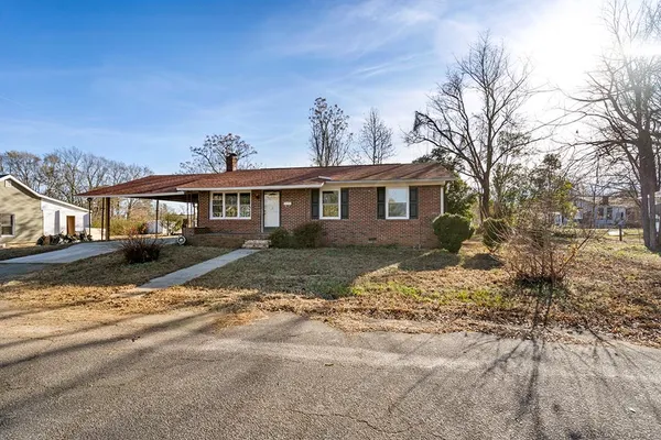$173,395 | 3 Hawthorne Street, Honea Path, SC 29654