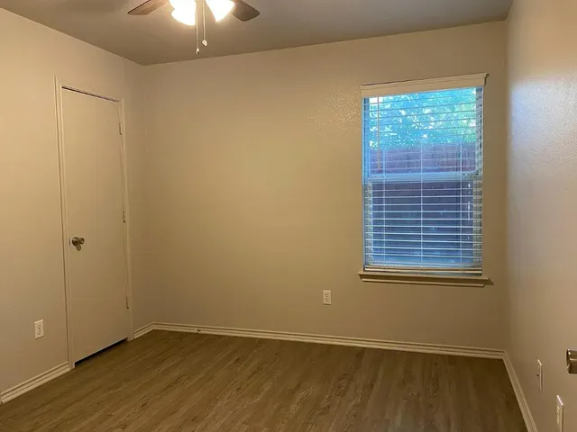 $495,000 | 415 East 4th Avenue, Belton, TX 76513