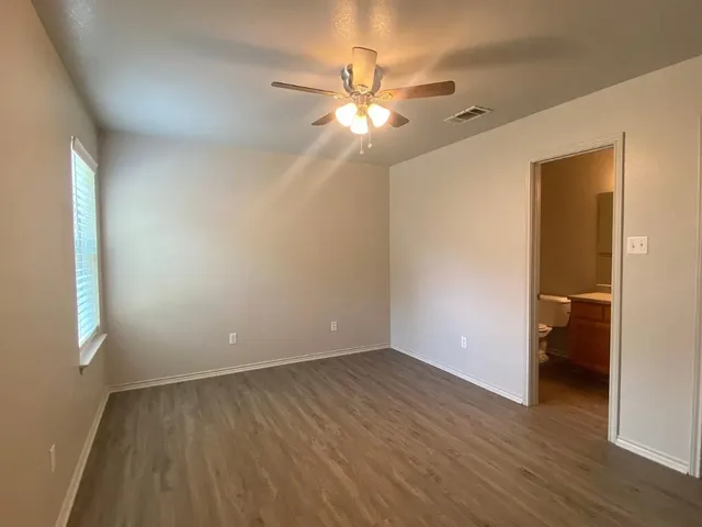 $495,000 | 415 East 4th Avenue, Belton, TX 76513