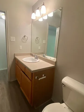 $495,000 | 415 East 4th Avenue, Belton, TX 76513