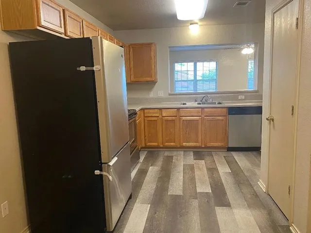 $495,000 | 415 East 4th Avenue, Belton, TX 76513