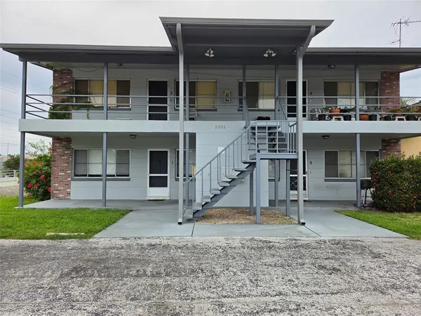$1,450 | 2099 Kings Highway, Unit 1, Clearwater, FL 33755