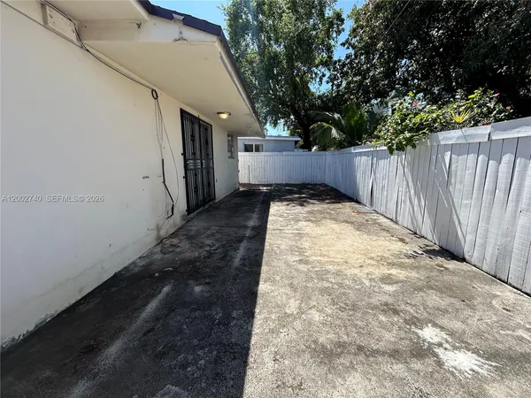 $2,900 | 230 Northwest 51st Avenue, Unit 230, Miami, FL 33126
