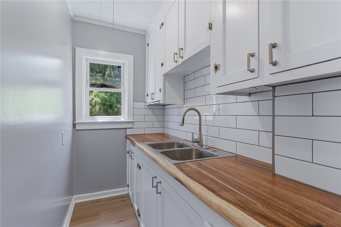 428 9th Avenue Woonsocket, RI 02895 - Photo 21 of 50