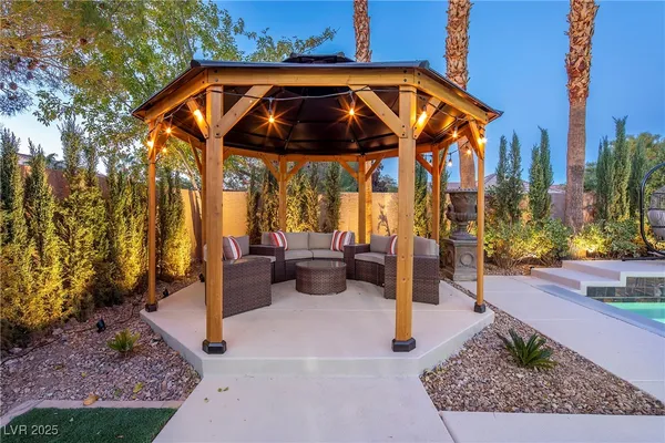 $9,950 | 1372 Peninsula Point Avenue, Las Vegas, NV 89123