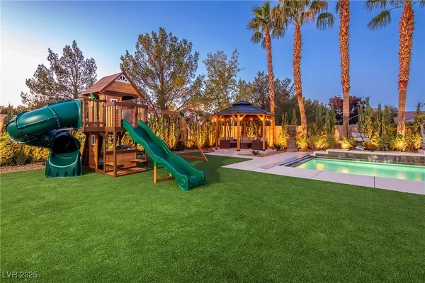 $9,950 | 1372 Peninsula Point Avenue, Las Vegas, NV 89123