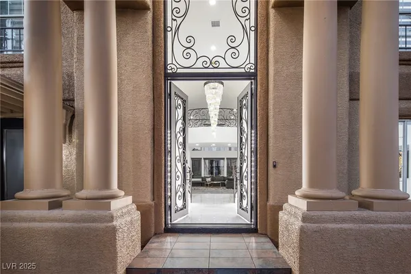 $9,950 | 1372 Peninsula Point Avenue, Las Vegas, NV 89123