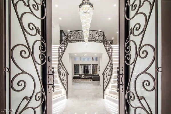 $9,950 | 1372 Peninsula Point Avenue, Las Vegas, NV 89123