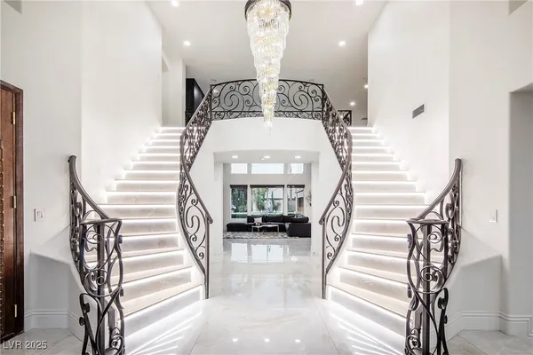 $9,950 | 1372 Peninsula Point Avenue, Las Vegas, NV 89123