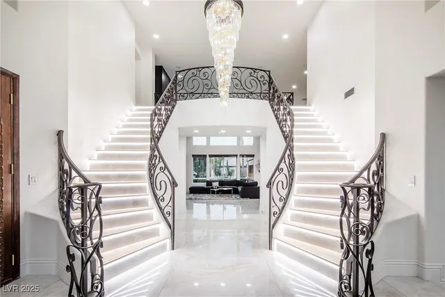 $9,950 | 1372 Peninsula Point Avenue, Las Vegas, NV 89123