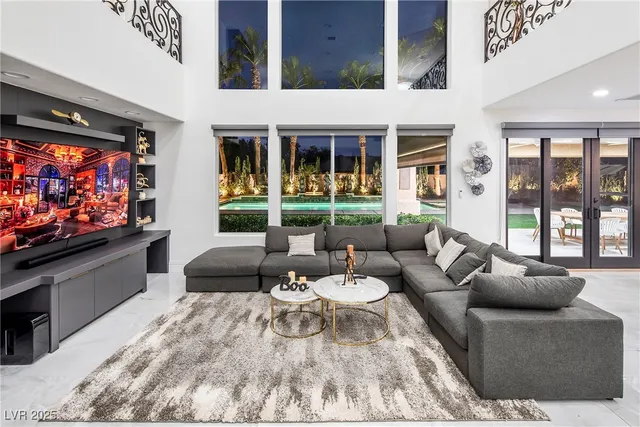 $9,950 | 1372 Peninsula Point Avenue, Las Vegas, NV 89123