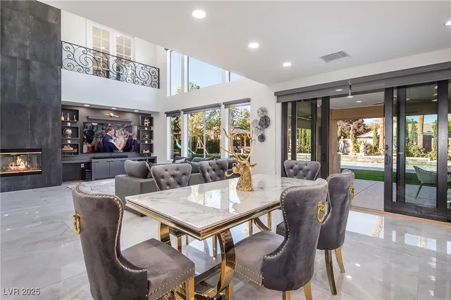 $9,950 | 1372 Peninsula Point Avenue, Las Vegas, NV 89123