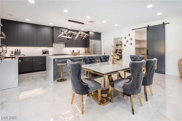 $9,950 | 1372 Peninsula Point Avenue, Las Vegas, NV 89123