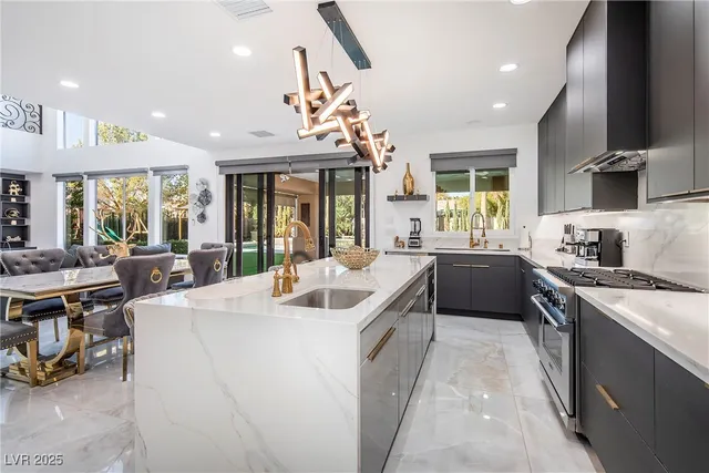 $9,950 | 1372 Peninsula Point Avenue, Las Vegas, NV 89123