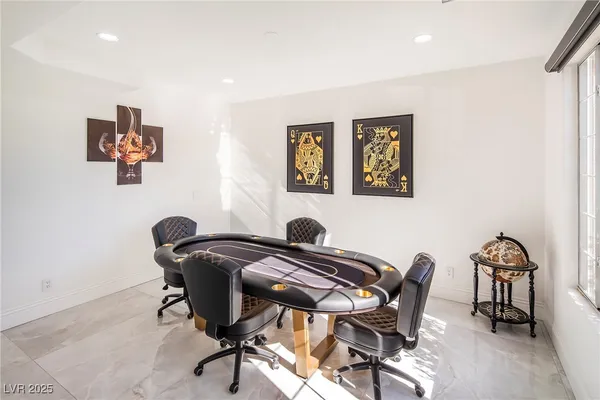 $9,950 | 1372 Peninsula Point Avenue, Las Vegas, NV 89123