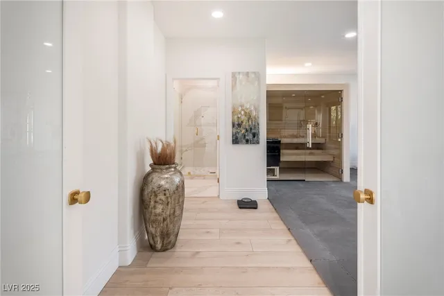 $9,950 | 1372 Peninsula Point Avenue, Las Vegas, NV 89123