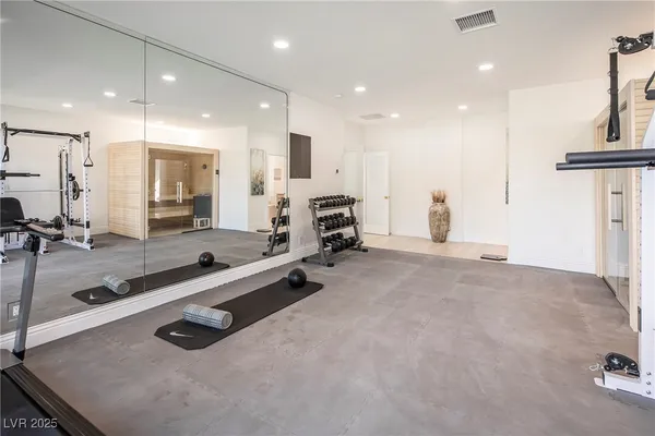 $9,950 | 1372 Peninsula Point Avenue, Las Vegas, NV 89123