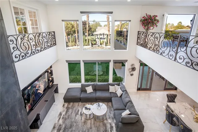 $9,950 | 1372 Peninsula Point Avenue, Las Vegas, NV 89123