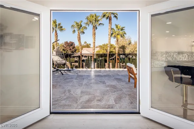 $9,950 | 1372 Peninsula Point Avenue, Las Vegas, NV 89123