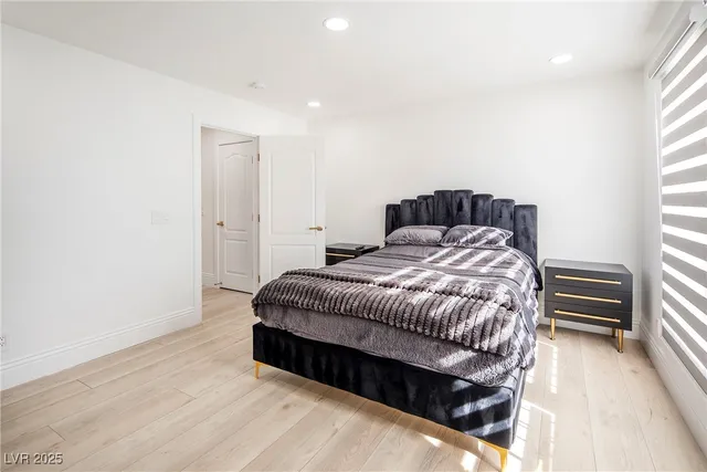 $9,950 | 1372 Peninsula Point Avenue, Las Vegas, NV 89123