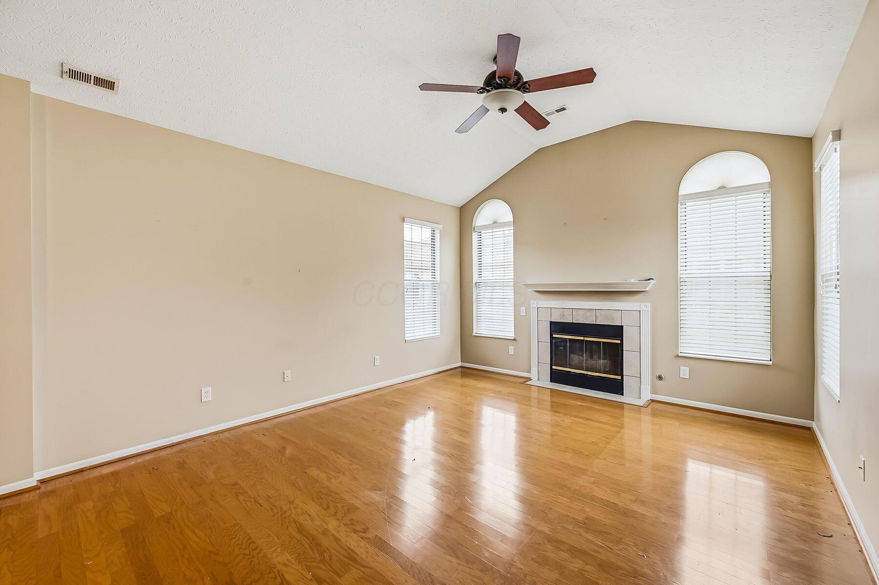 3697 Stoneway Point Powell, OH 43065 - Photo 5 of 33