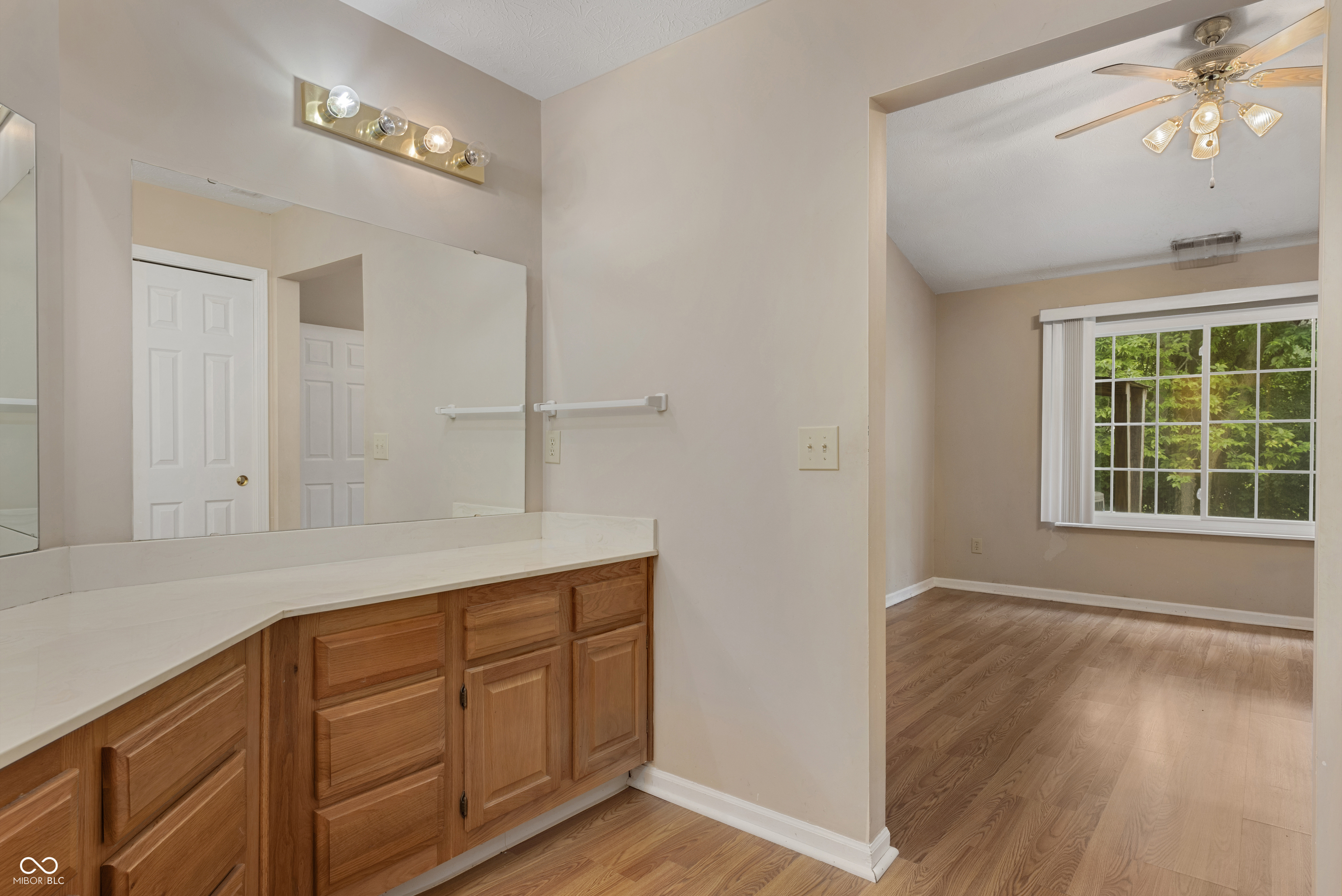 1005 Buffalo Run Way Indianapolis, IN 46227 - Photo 9 of 13