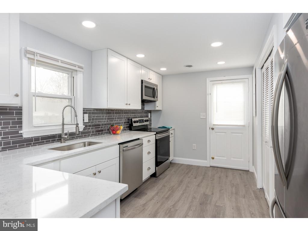 1706 Middleborough Road Essex, MD 21221 - Photo 1 of 29
