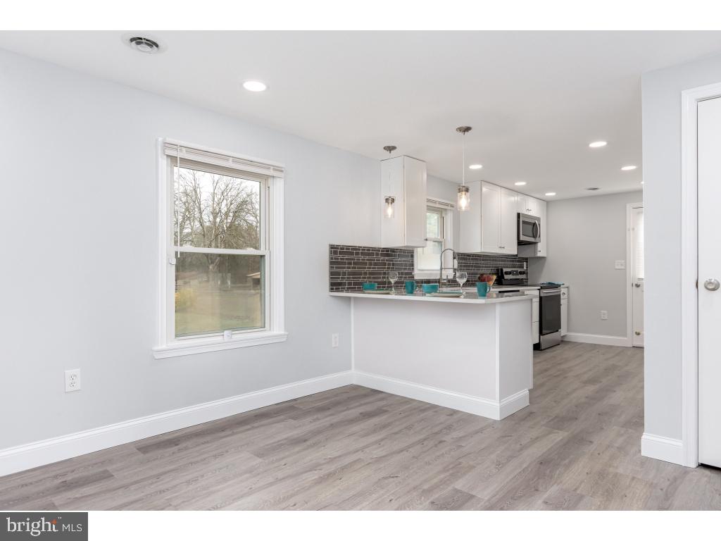 1706 Middleborough Road Essex, MD 21221 - Photo 7 of 29