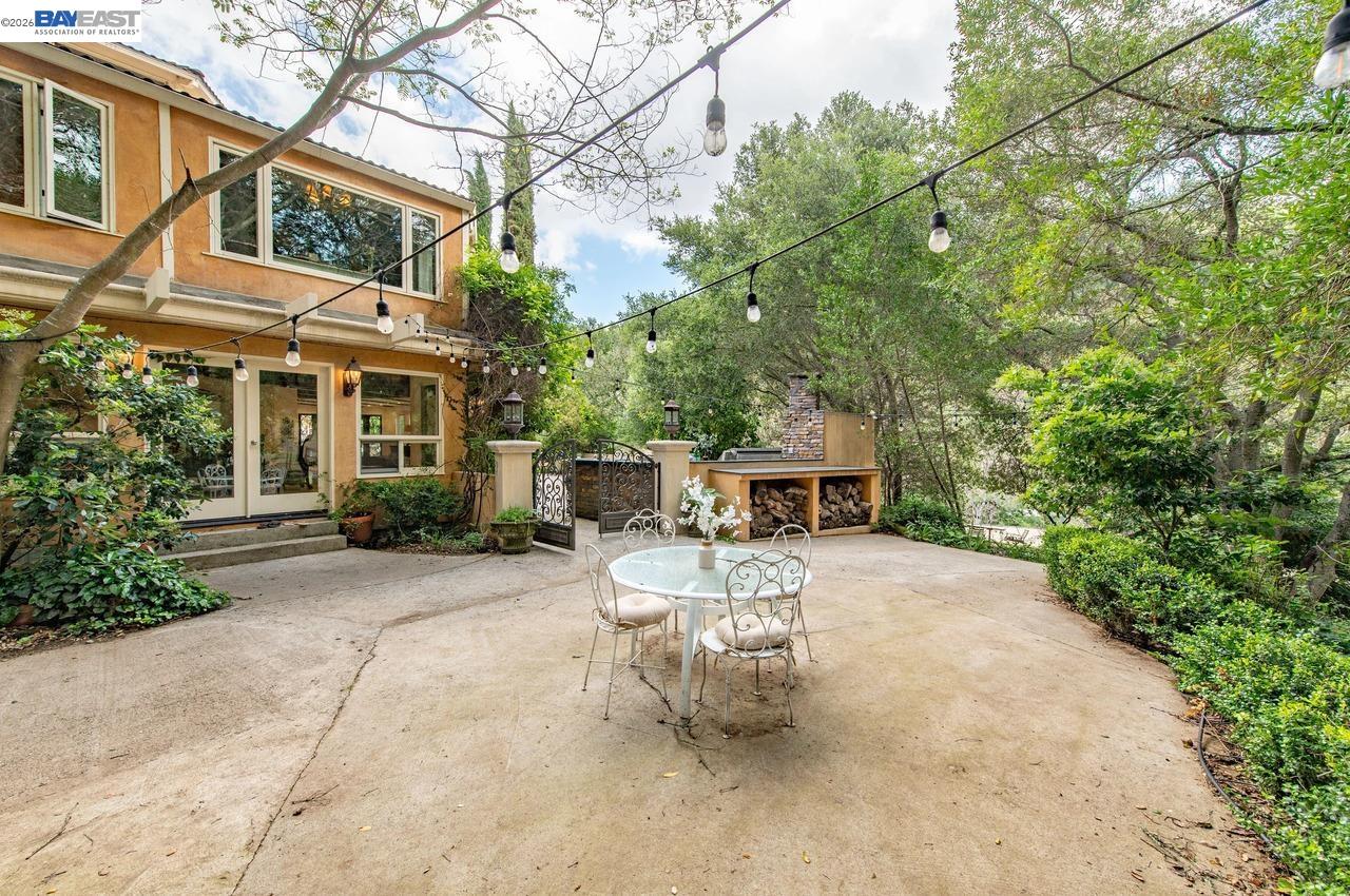 35655 Palomares Road Castro Valley, CA 94552 - Photo 57 of 90