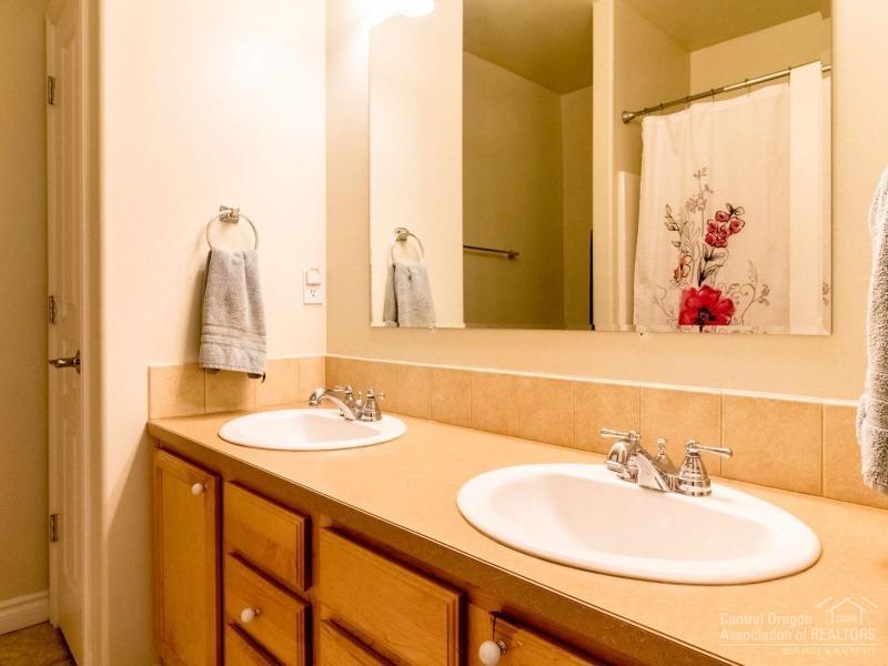 19513 Fishhawk Loop Bend, OR 97702 - Photo 14 of 23 Additional Photo