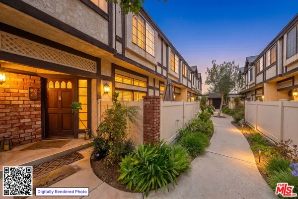 $585,000 | 20737 Roscoe Boulevard, Unit 704, Winnetka, CA 91306