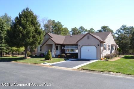 40 Berkshire Road, Unit 65 Whiting, NJ 08759 - Photo 1 of 38 osfront