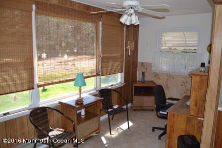 40 Berkshire Road, Unit 65 Whiting, NJ 08759 - Photo 22 of 38 den 3