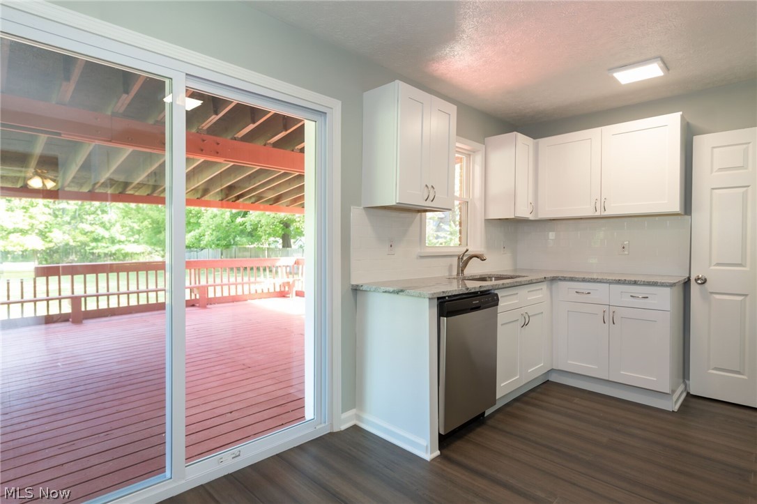 25965 Highland Road Cleveland, OH 44143 - Photo 9 of 26