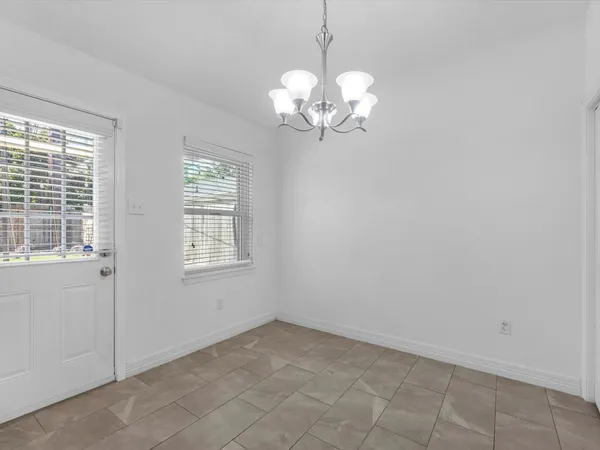 $725,000 | 1819 Millwood Drive, Houston, TX 77008