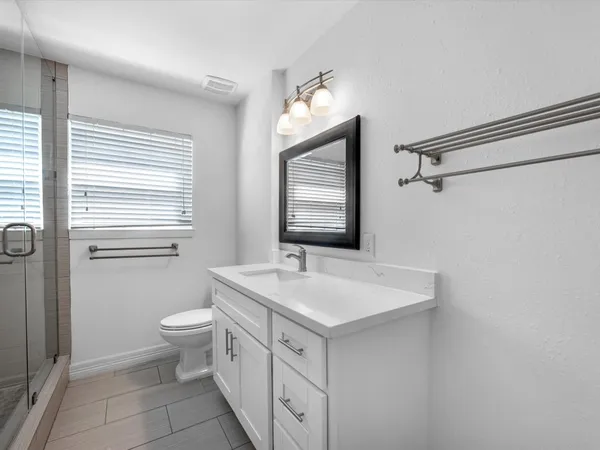 $725,000 | 1819 Millwood Drive, Houston, TX 77008